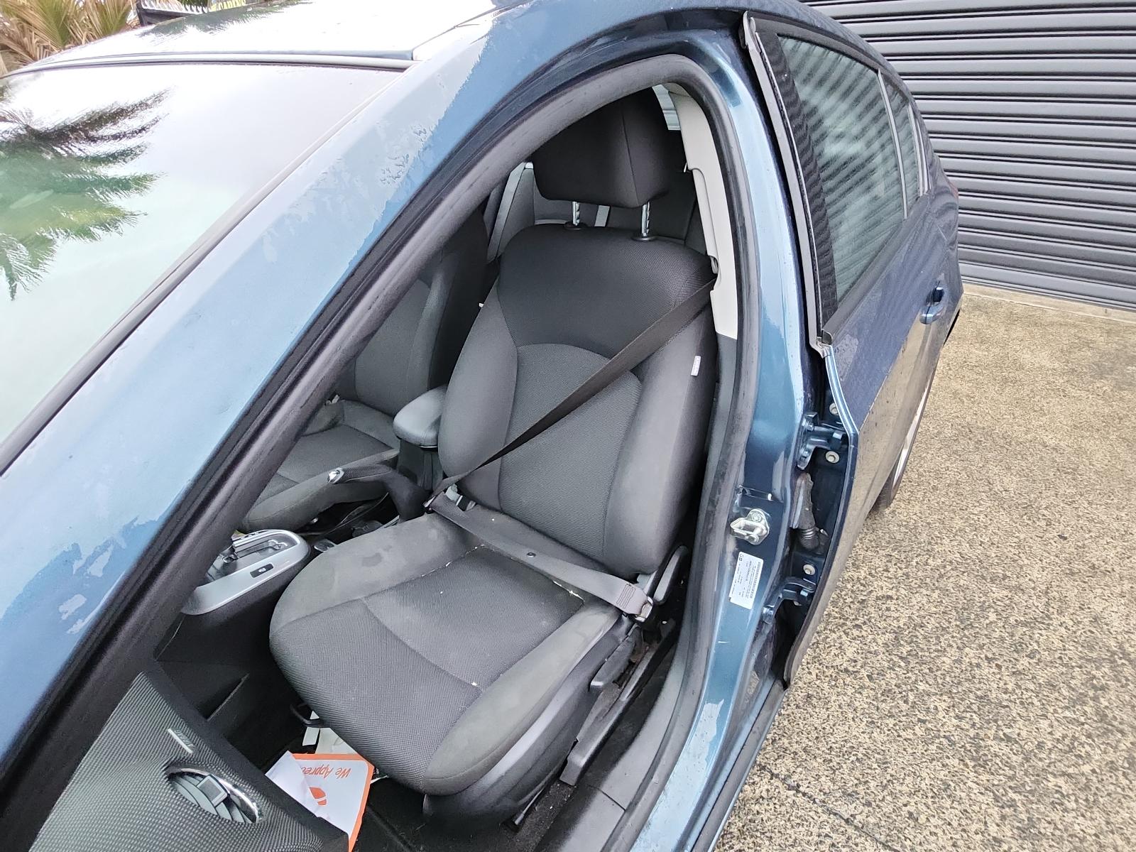 Holden Cruze - 2009-Present