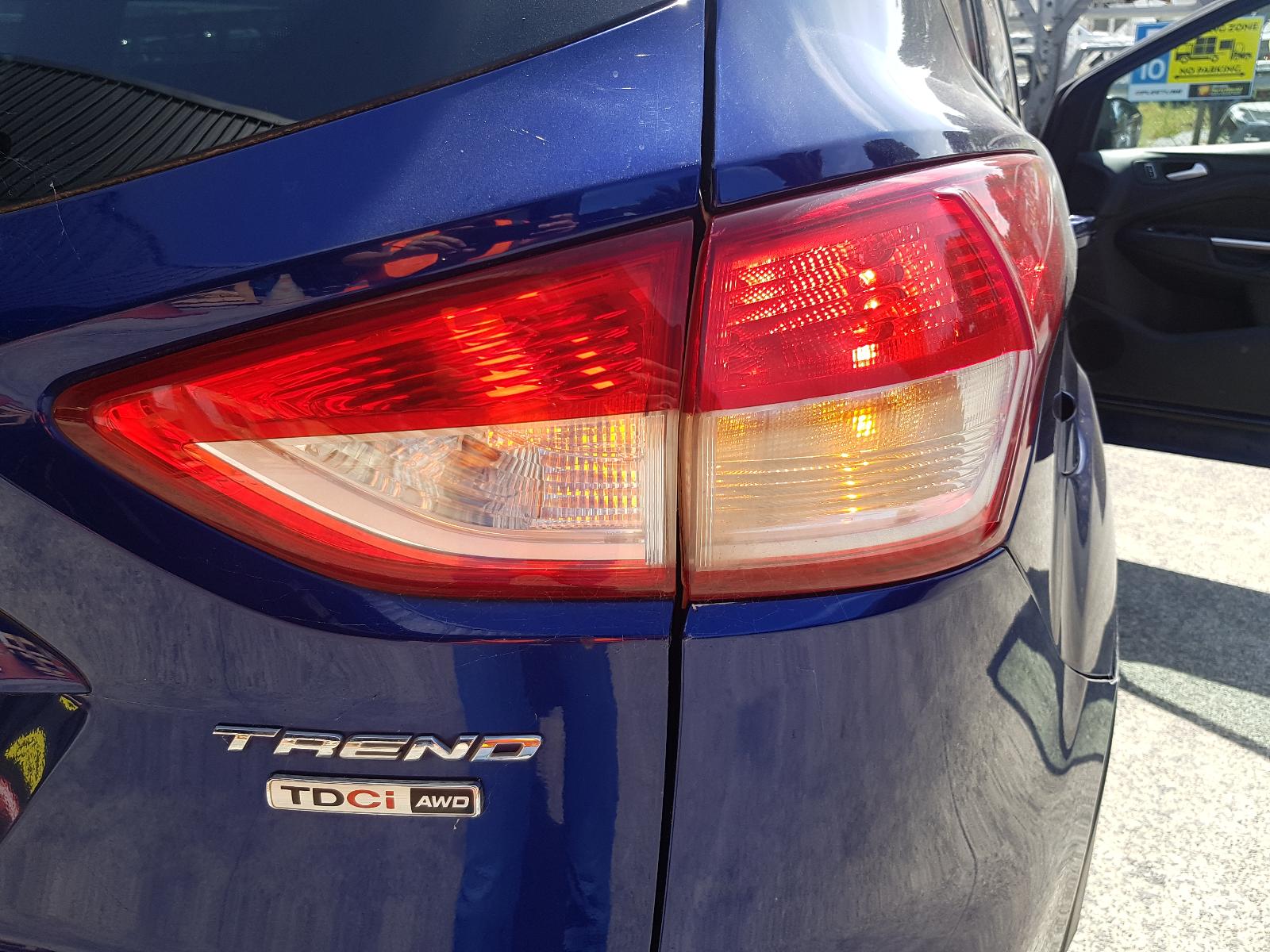 Ford Kuga - TE 2012-2013