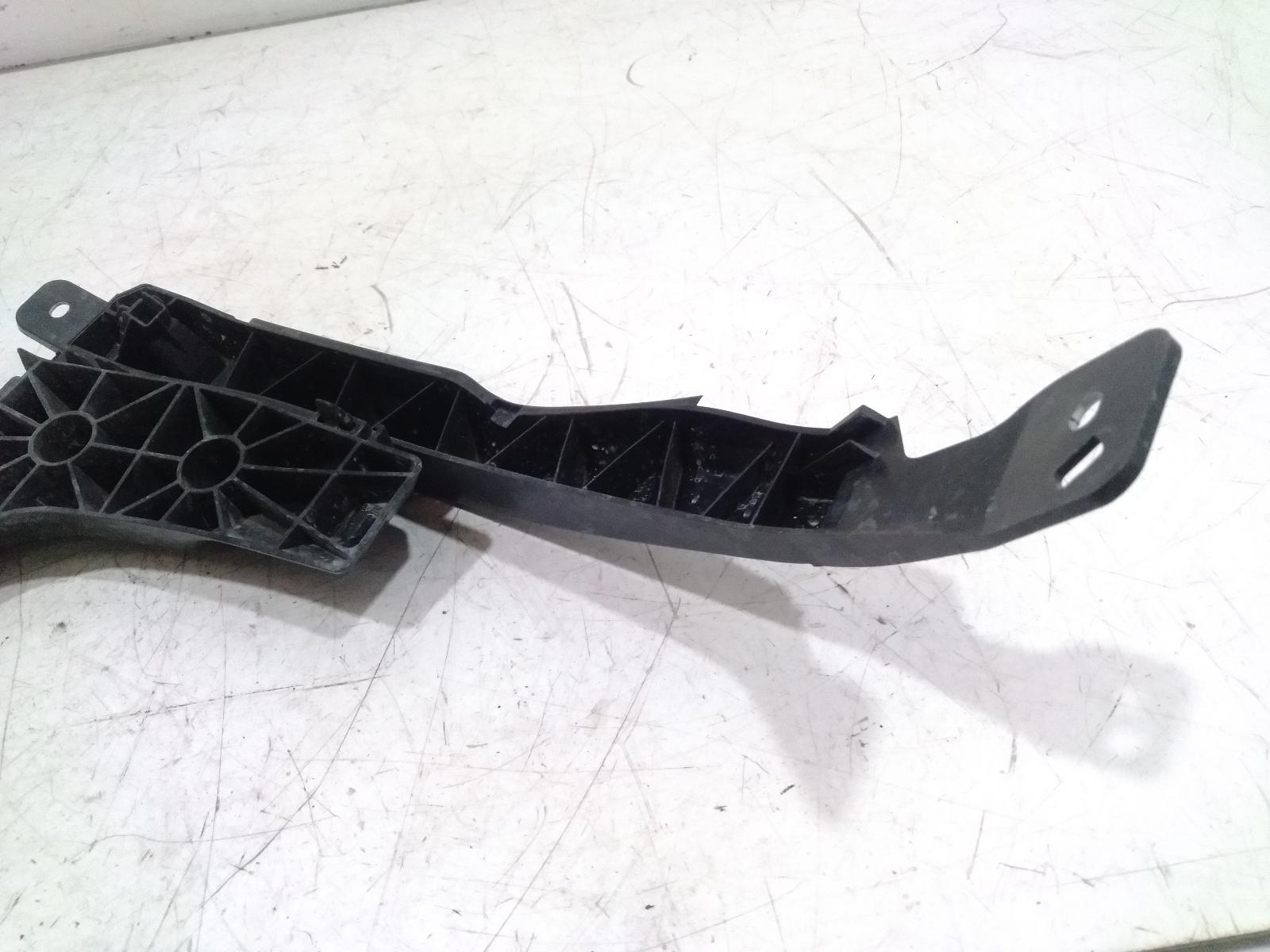 F_Bar_Reinforc_Brack