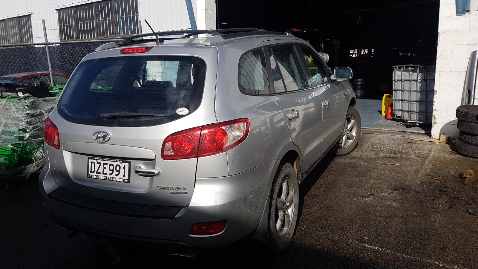 Hyundai Santa Fe - 2006-2012