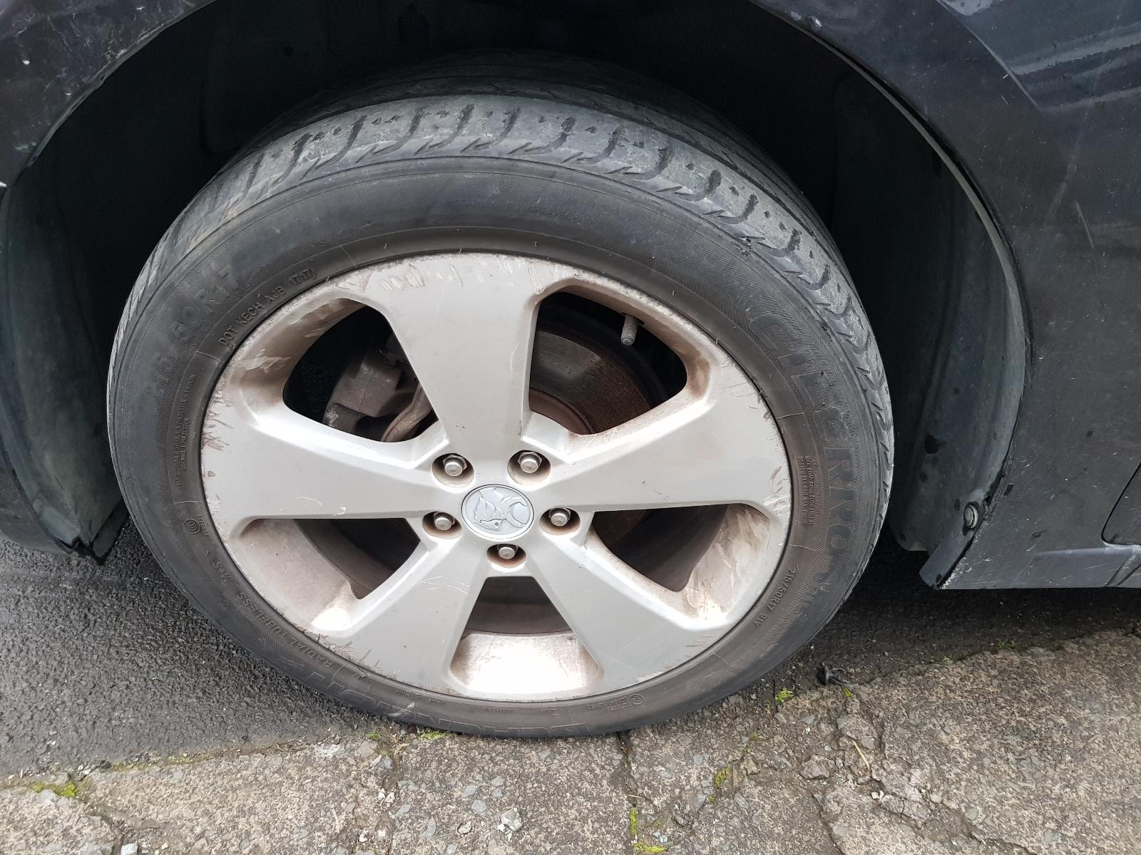 Holden Cruze - 2009-Present