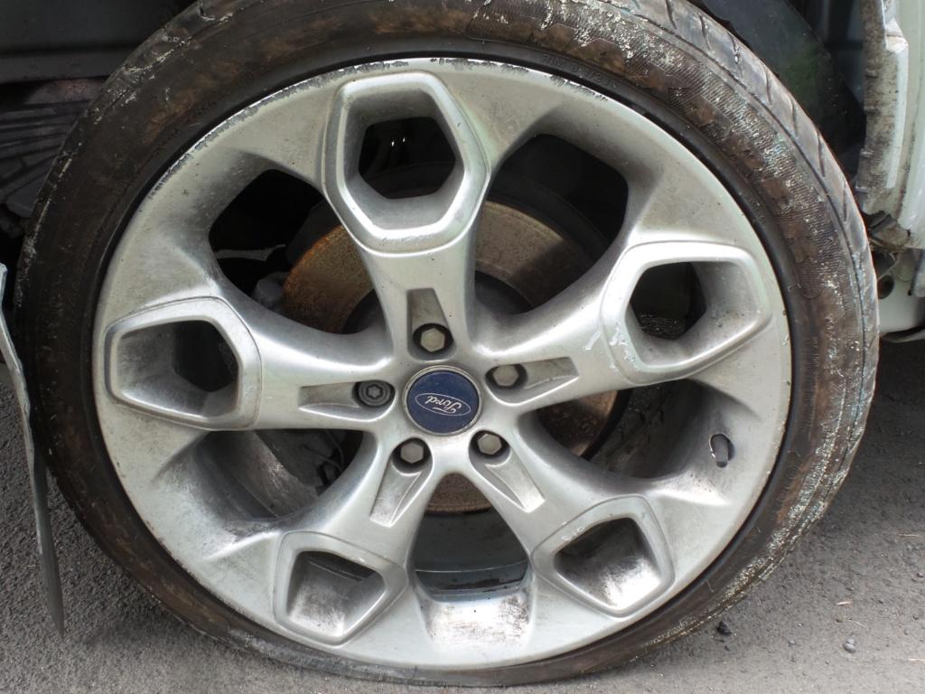 Ford Kuga - TE 2012-2013