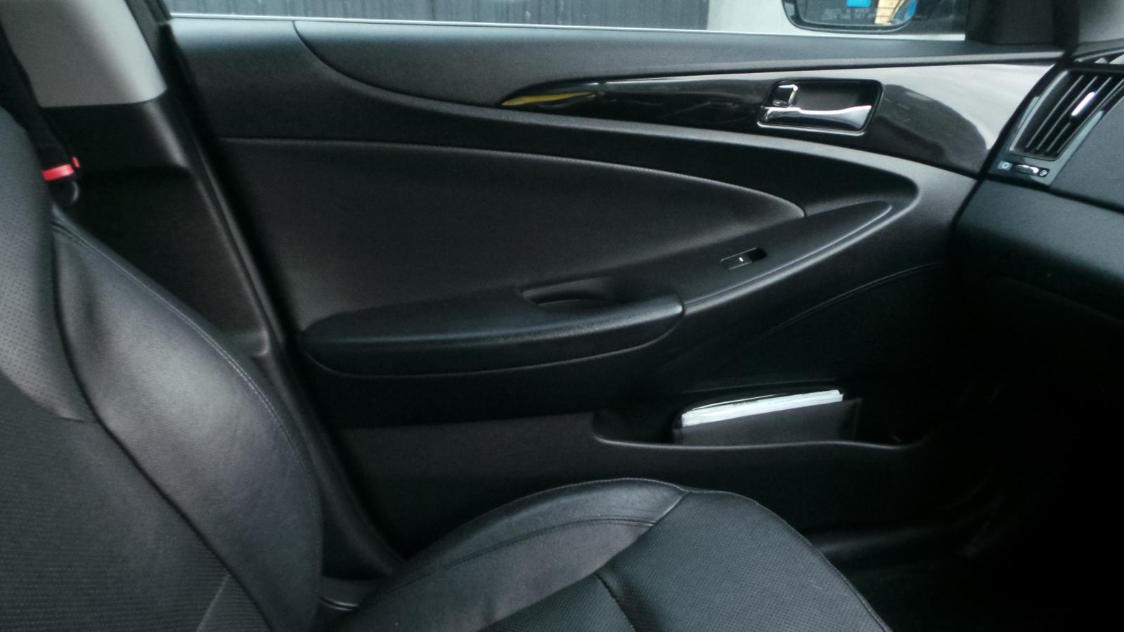 Hyundai i45 - 2010-2013