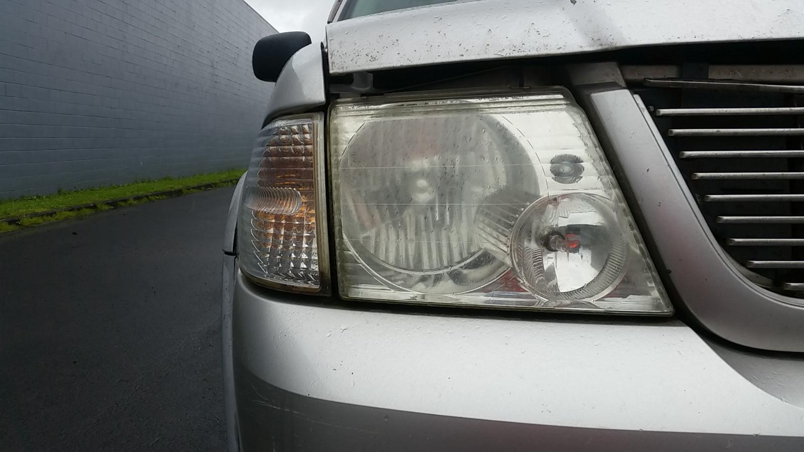 Ford Explorer - UT 2001-2005