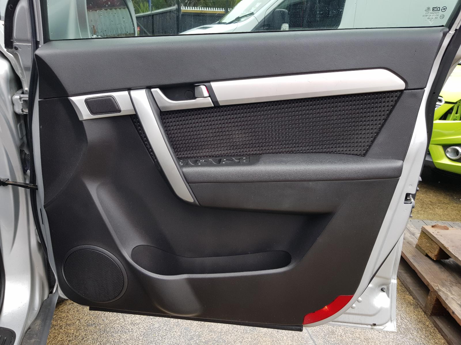 Holden Captiva - Captiva 7 2011-Present