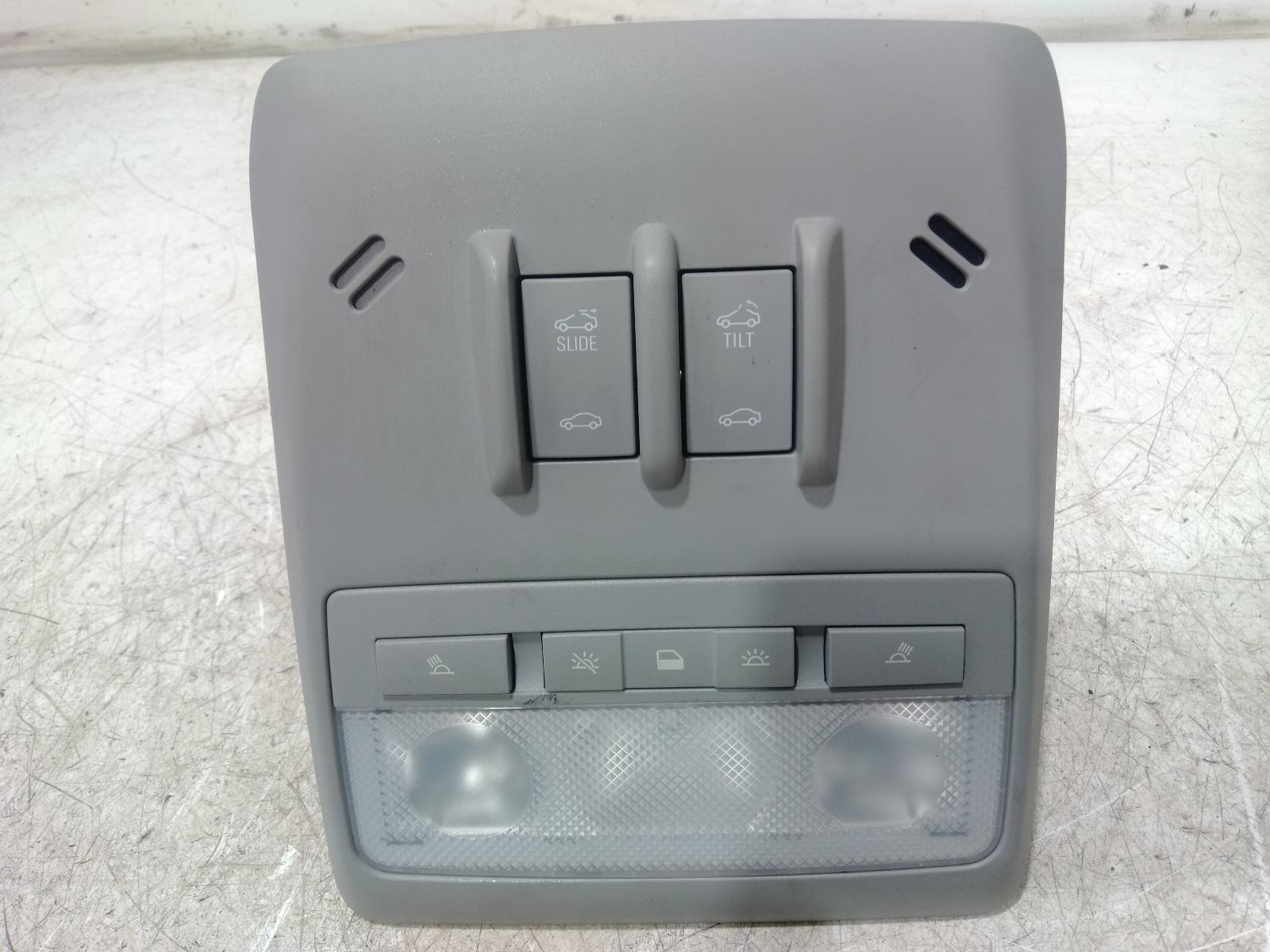 Courtesy Light