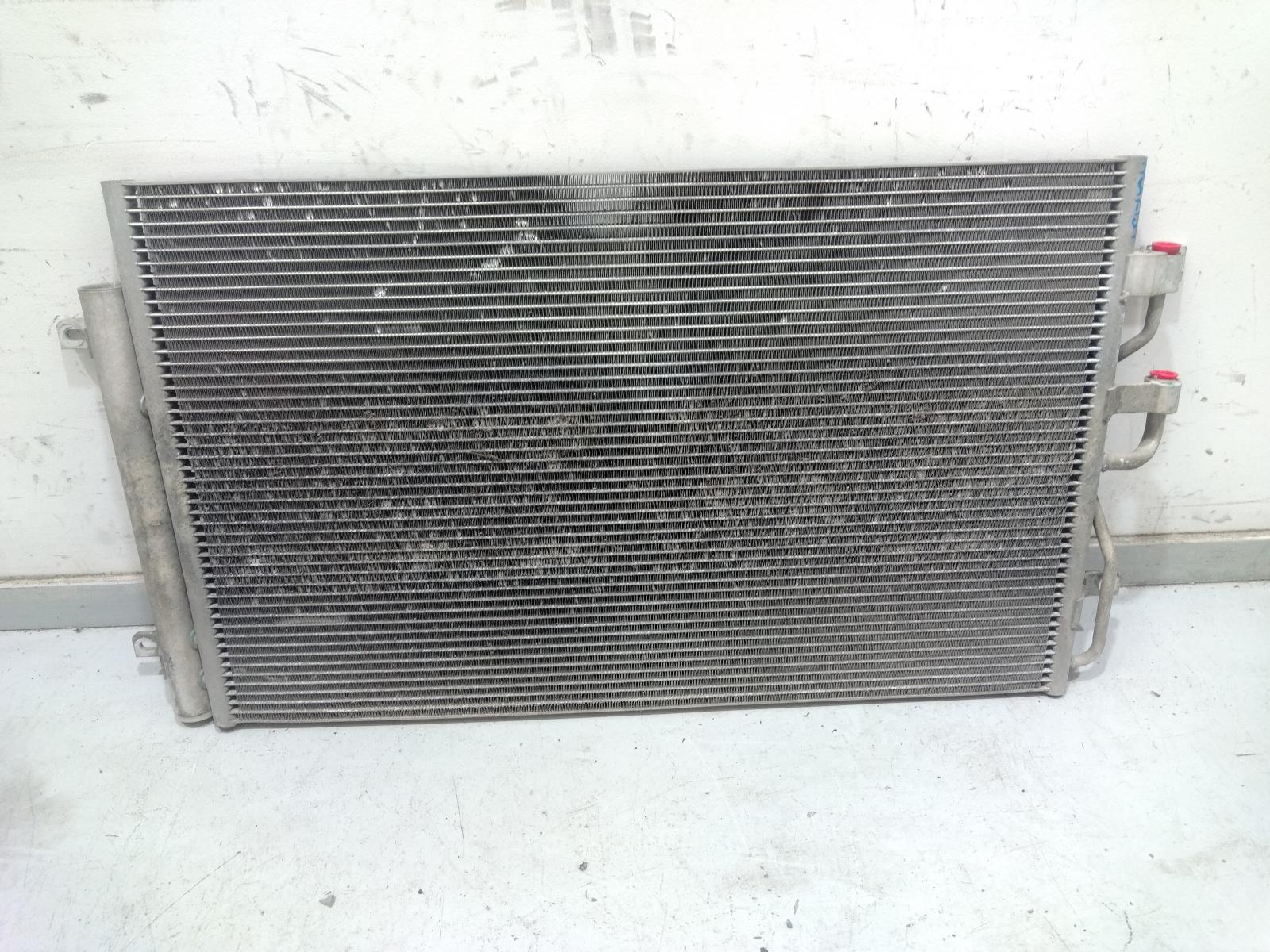 A_C_Condenser