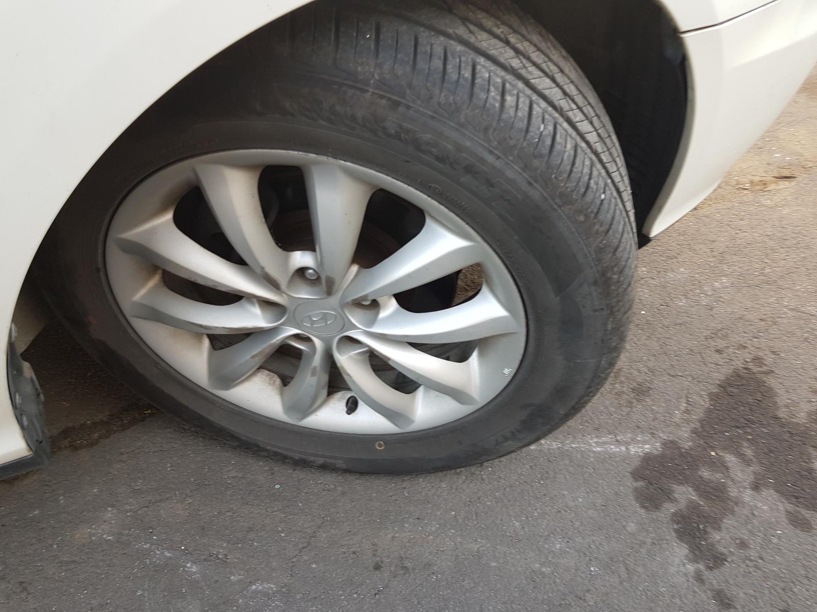 Hyundai Grandeur - XG, TG 1999-2011