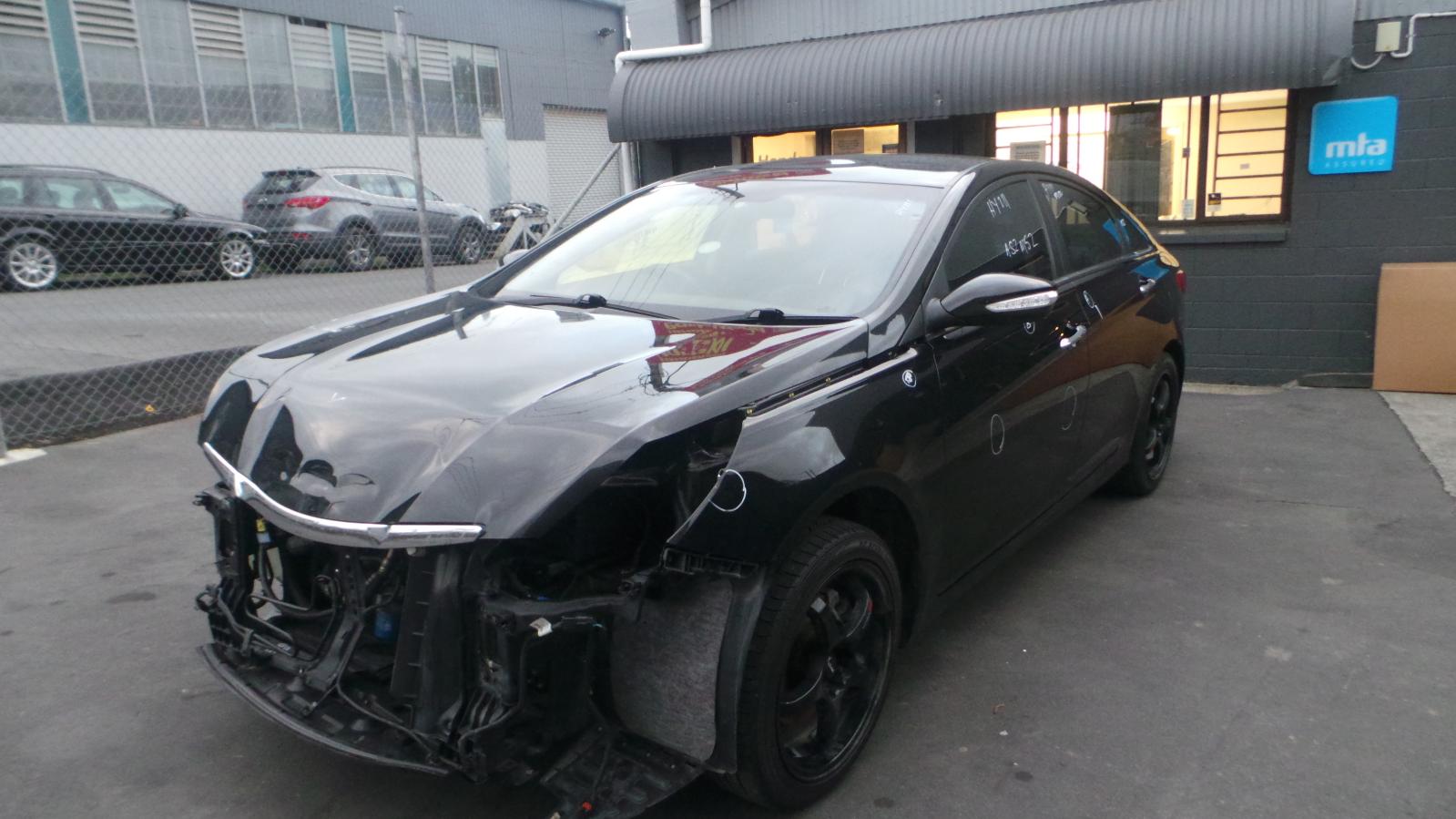 Hyundai i45 - 2010-2013