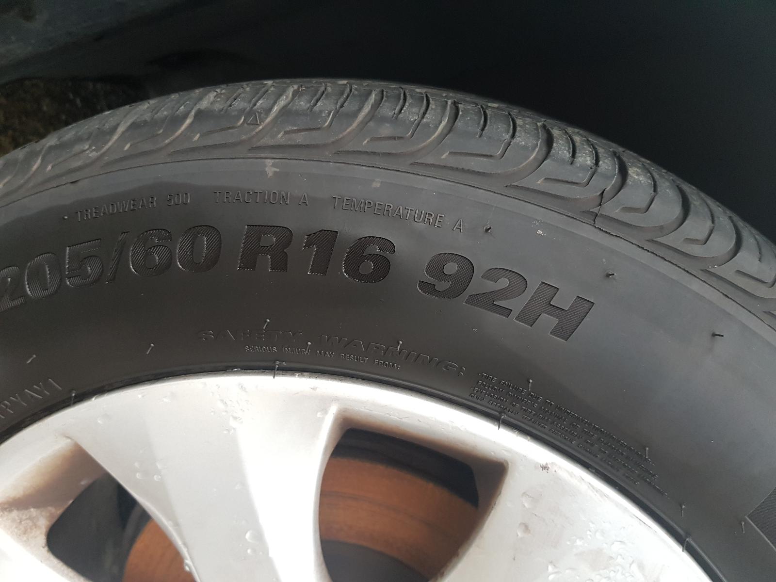 Holden Cruze - 2009-Present