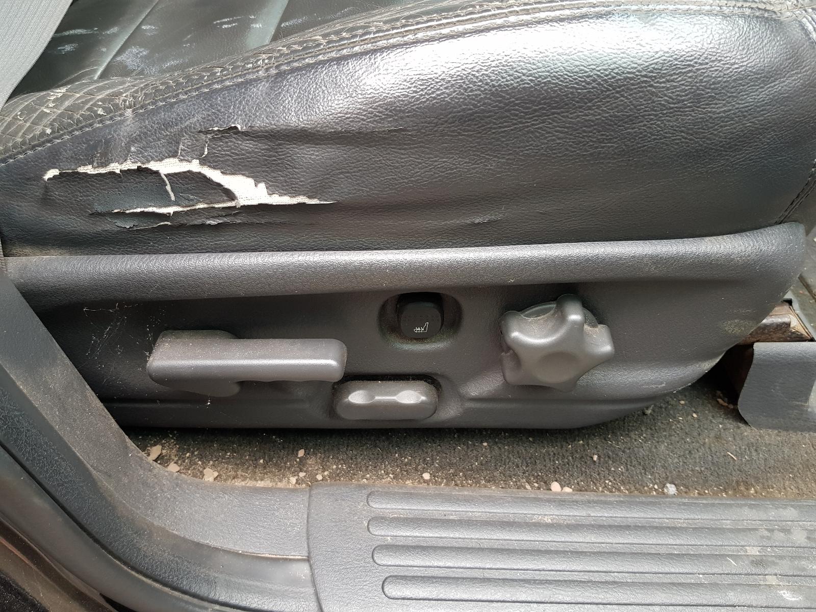 Ford Explorer - UT 2005-2007