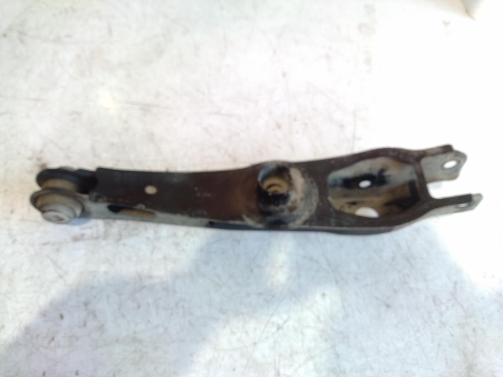 Left_Rear_Trailing_Arm