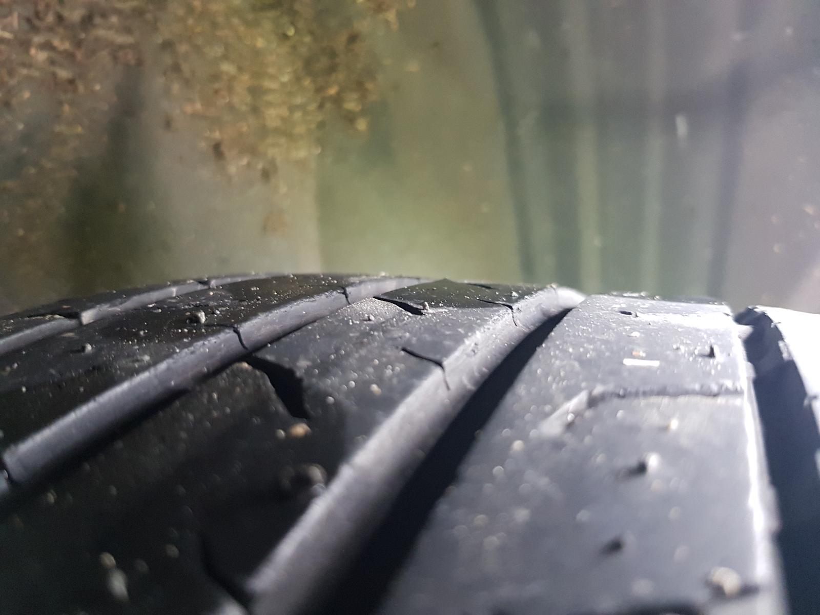 Holden Cruze - 2009-Present