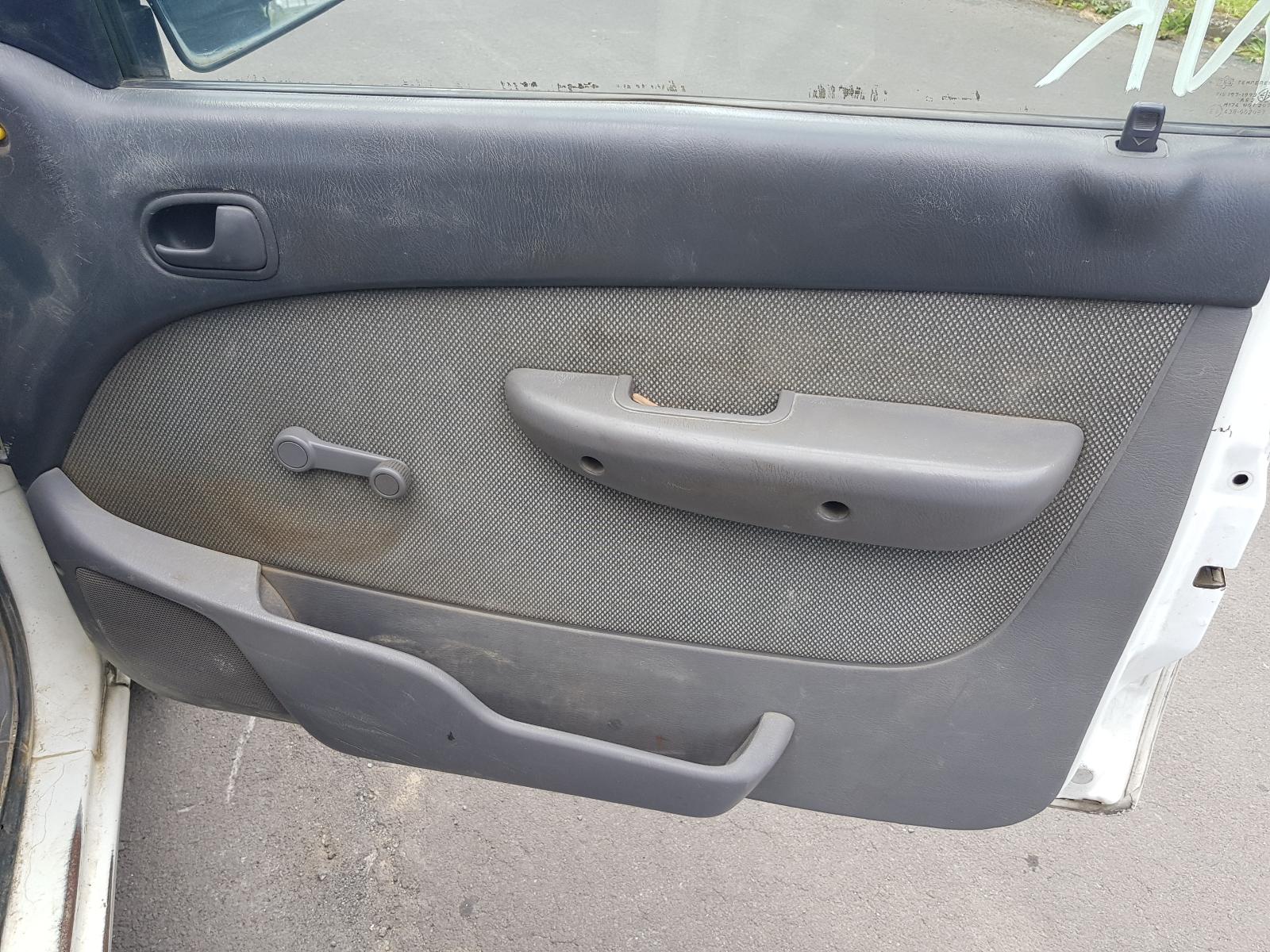 Ford Courier - UT 2005-2006