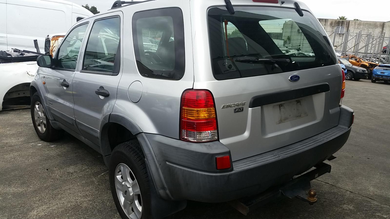 Ford Escape - EP 2001-2003