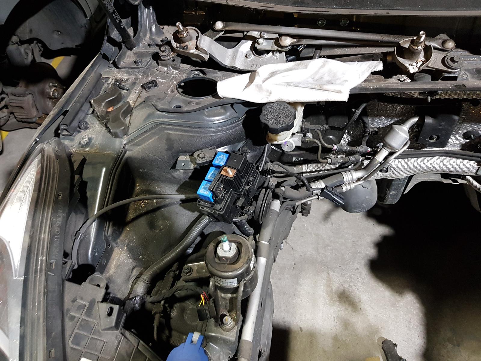 Hyundai i45 - 2010-2013