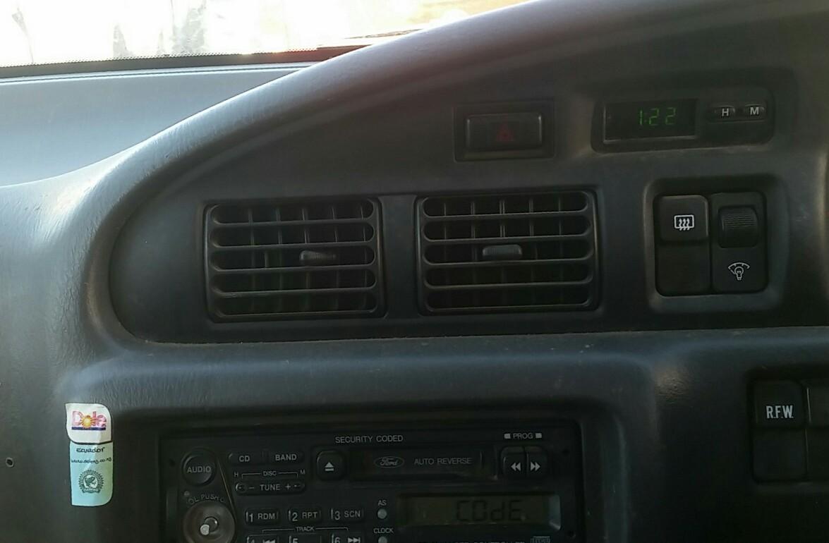 Ford Courier - 03-05