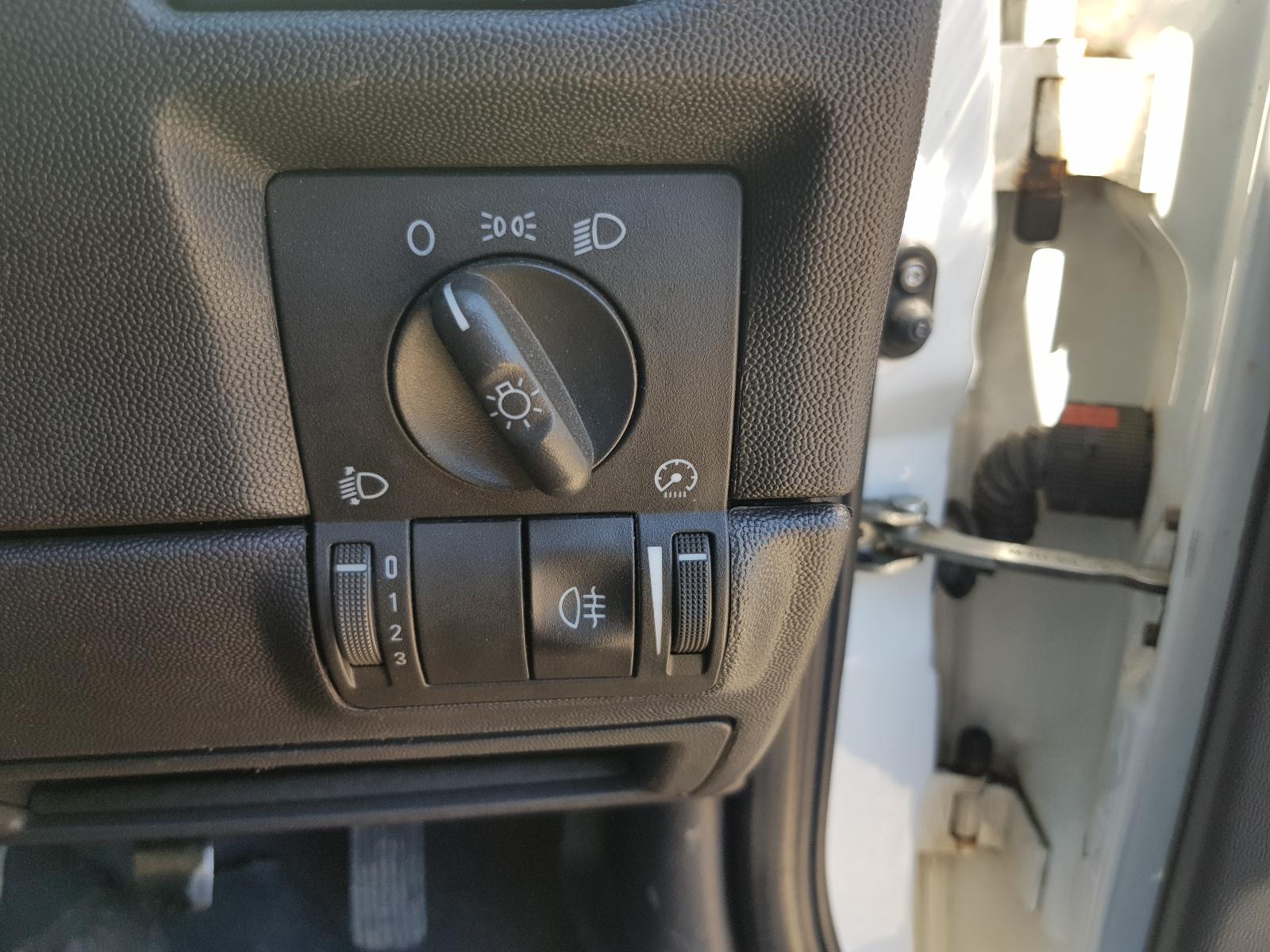 Holden Combo Van - XC 2001-Present