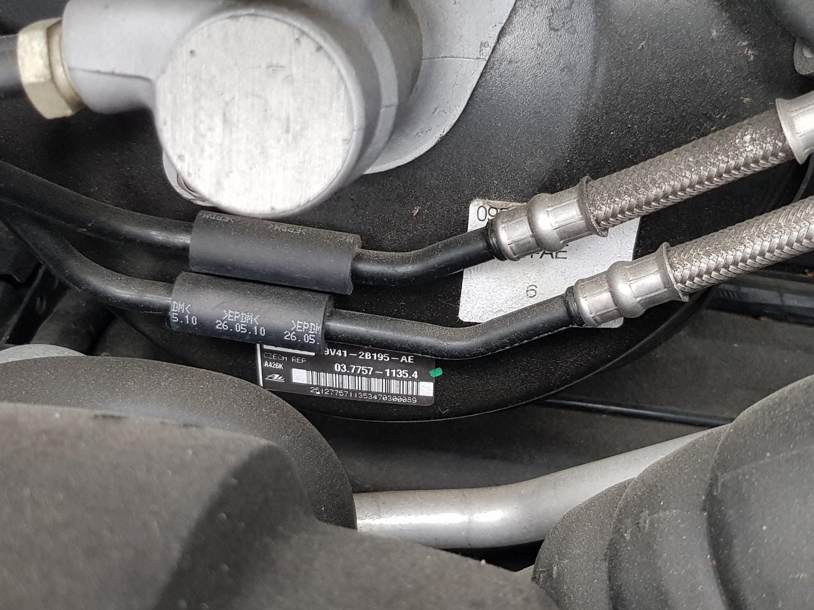 Ford Kuga - TE 2012-2013