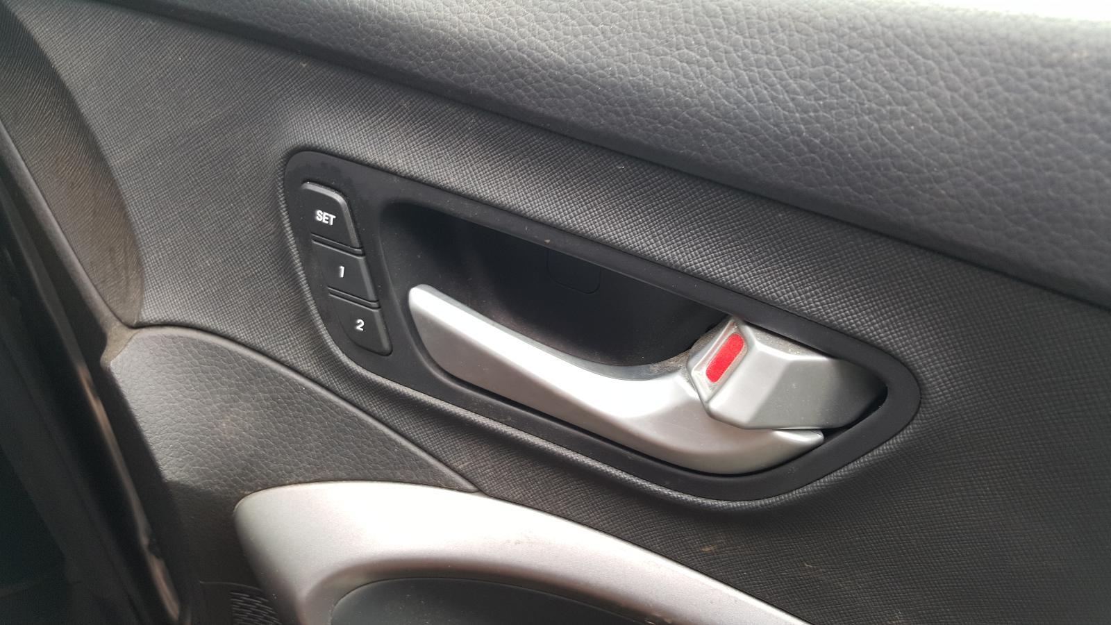 Hyundai Santa Fe - 2013-Present