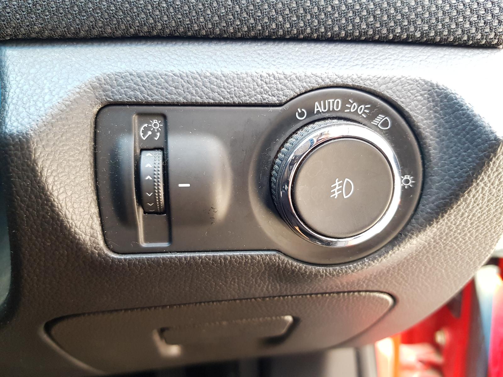 Holden Cruze - 2009-Present