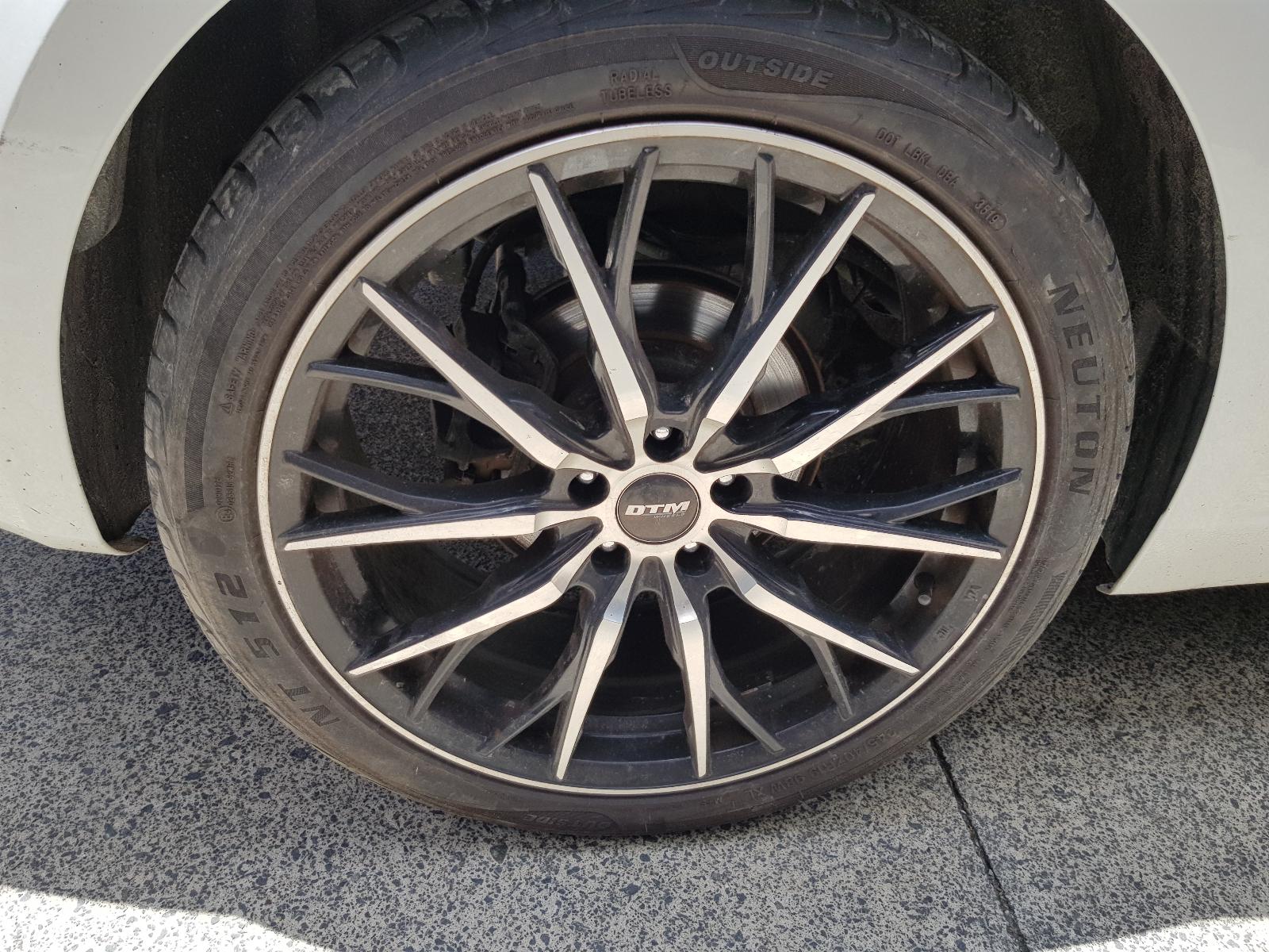 Holden Cruze - 2009-Present