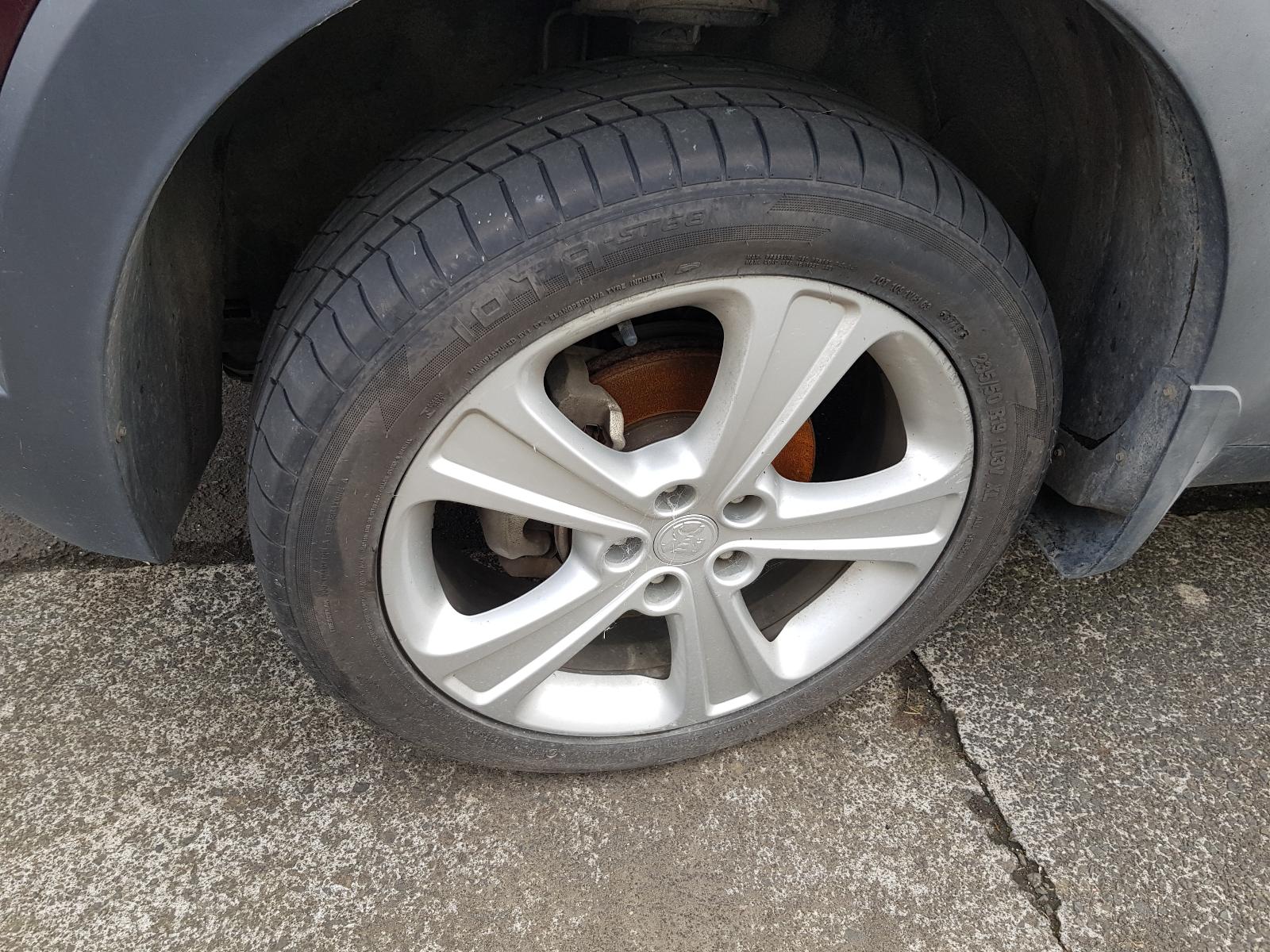 Holden Captiva - Captiva 7 2011-Present