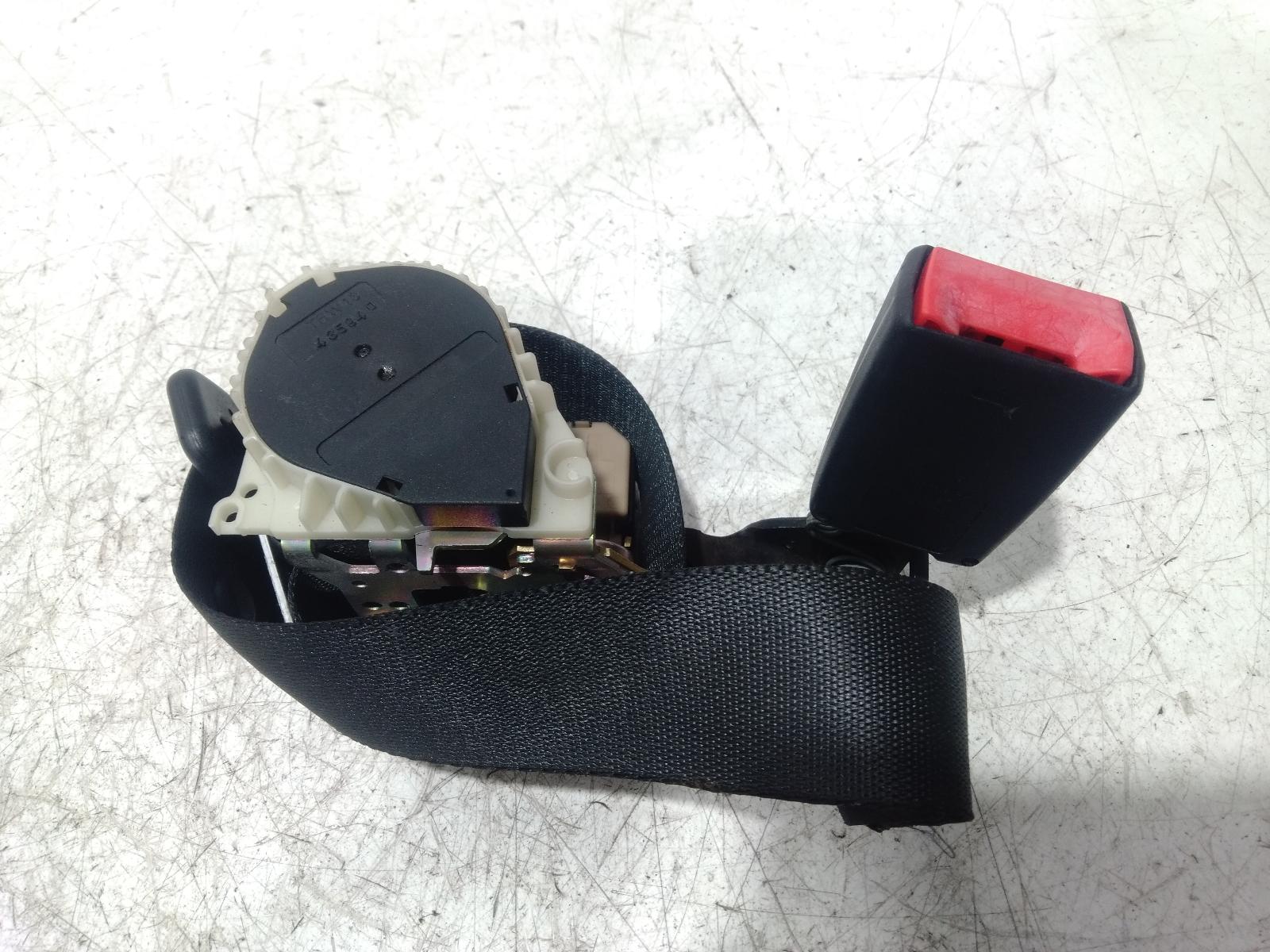 Seat_Belt_Stalk