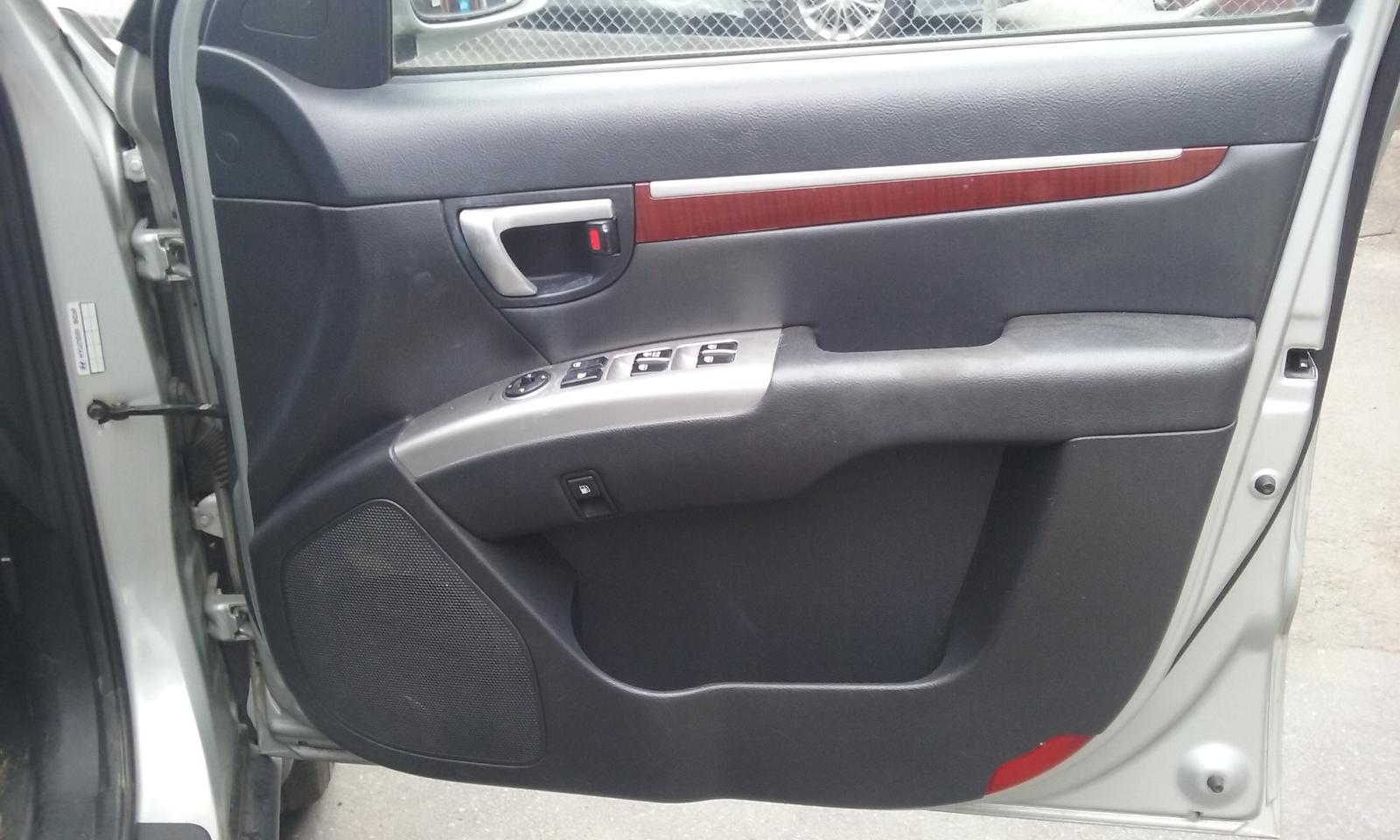 Hyundai Santa Fe - 2006-2012