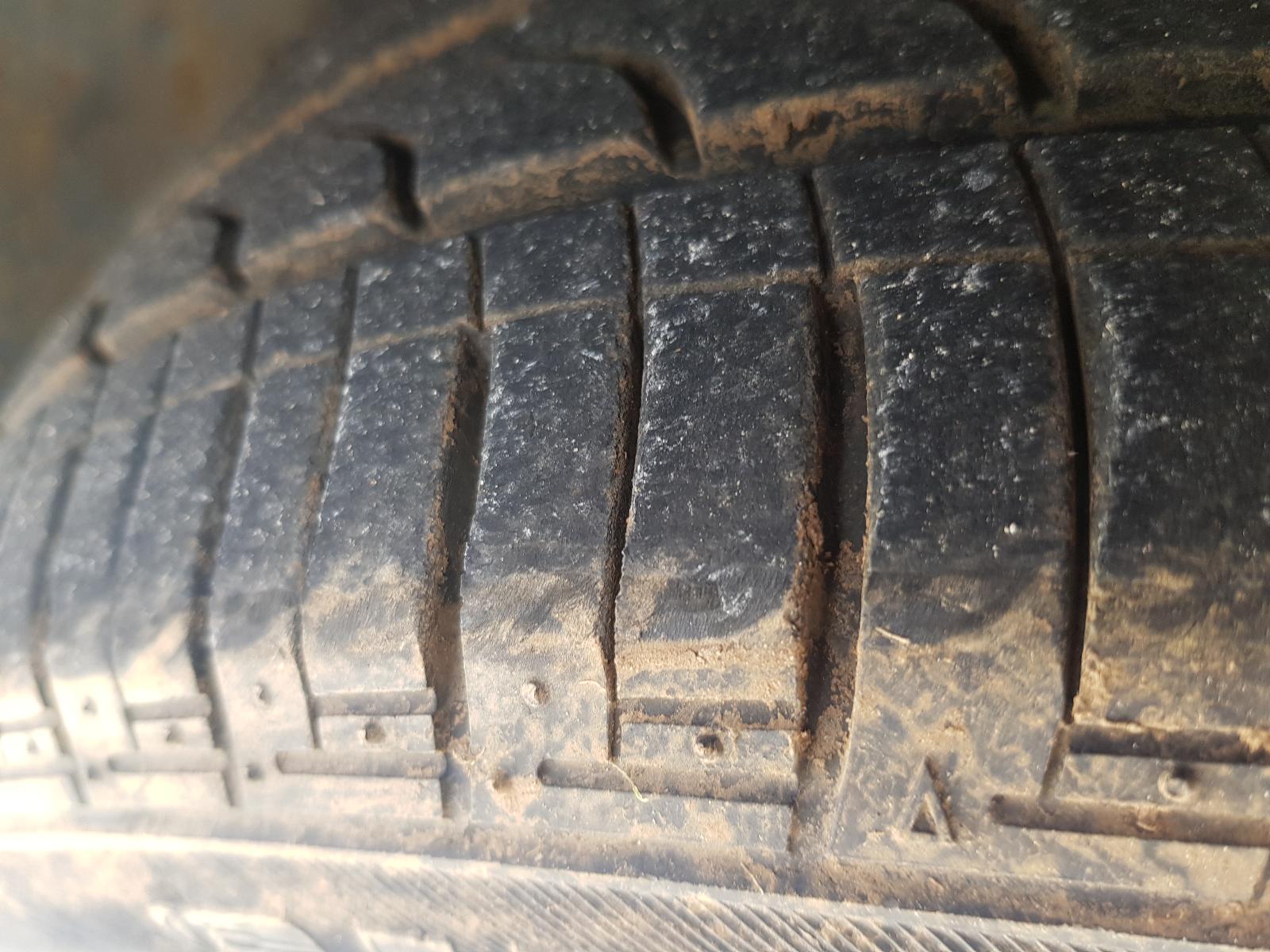 Holden Cruze - 2009-Present