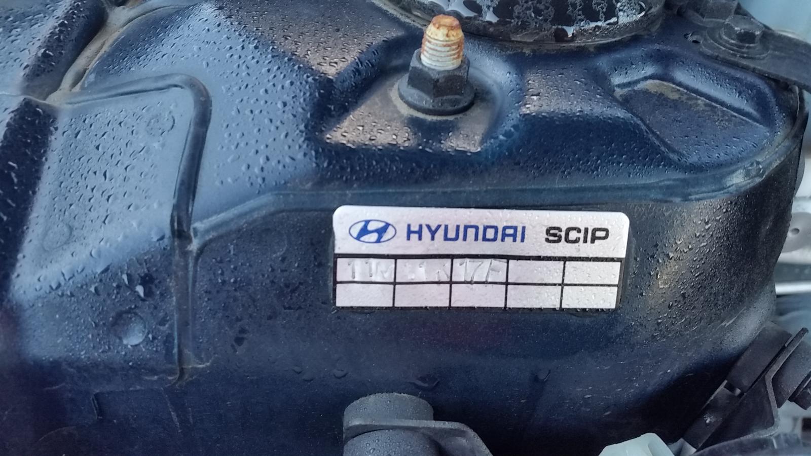 Hyundai i45 - 2010-2013