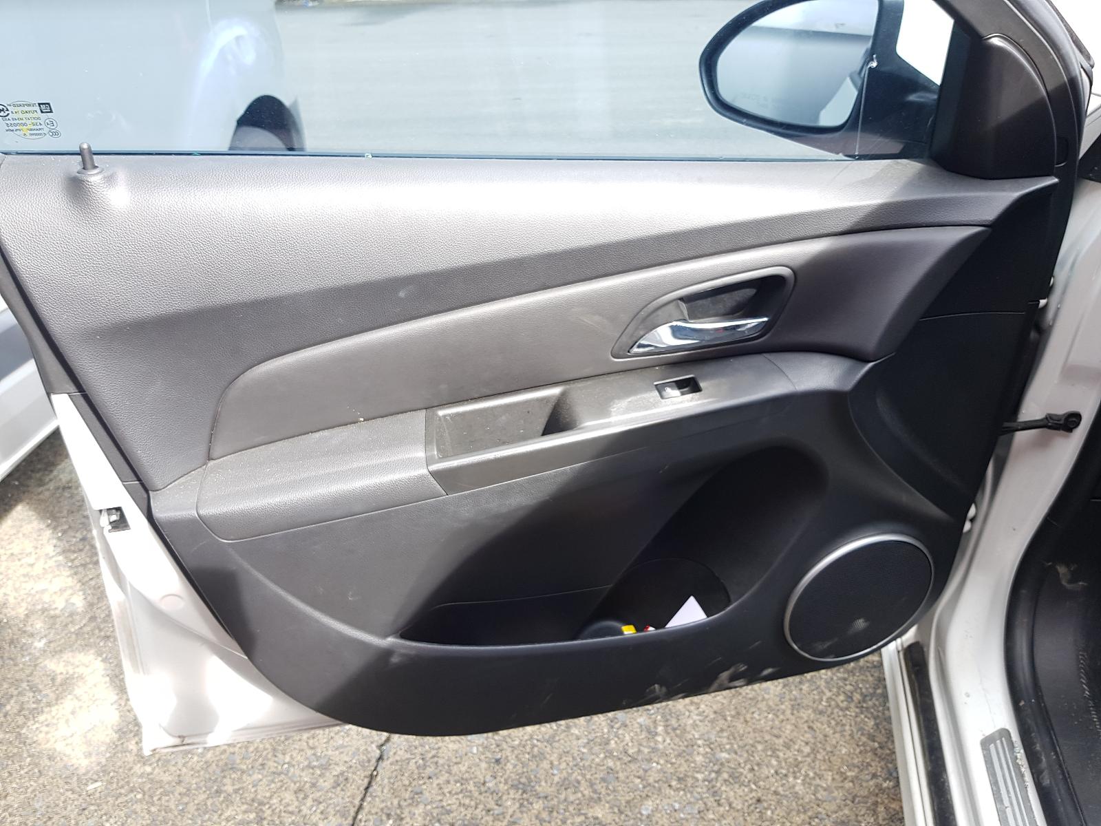 Holden Cruze - 2009-Present