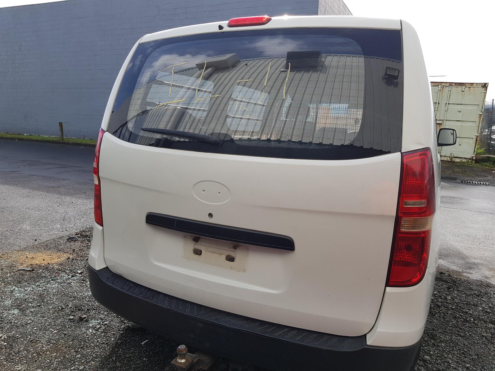 Hyundai H1 Van - 2008-2016