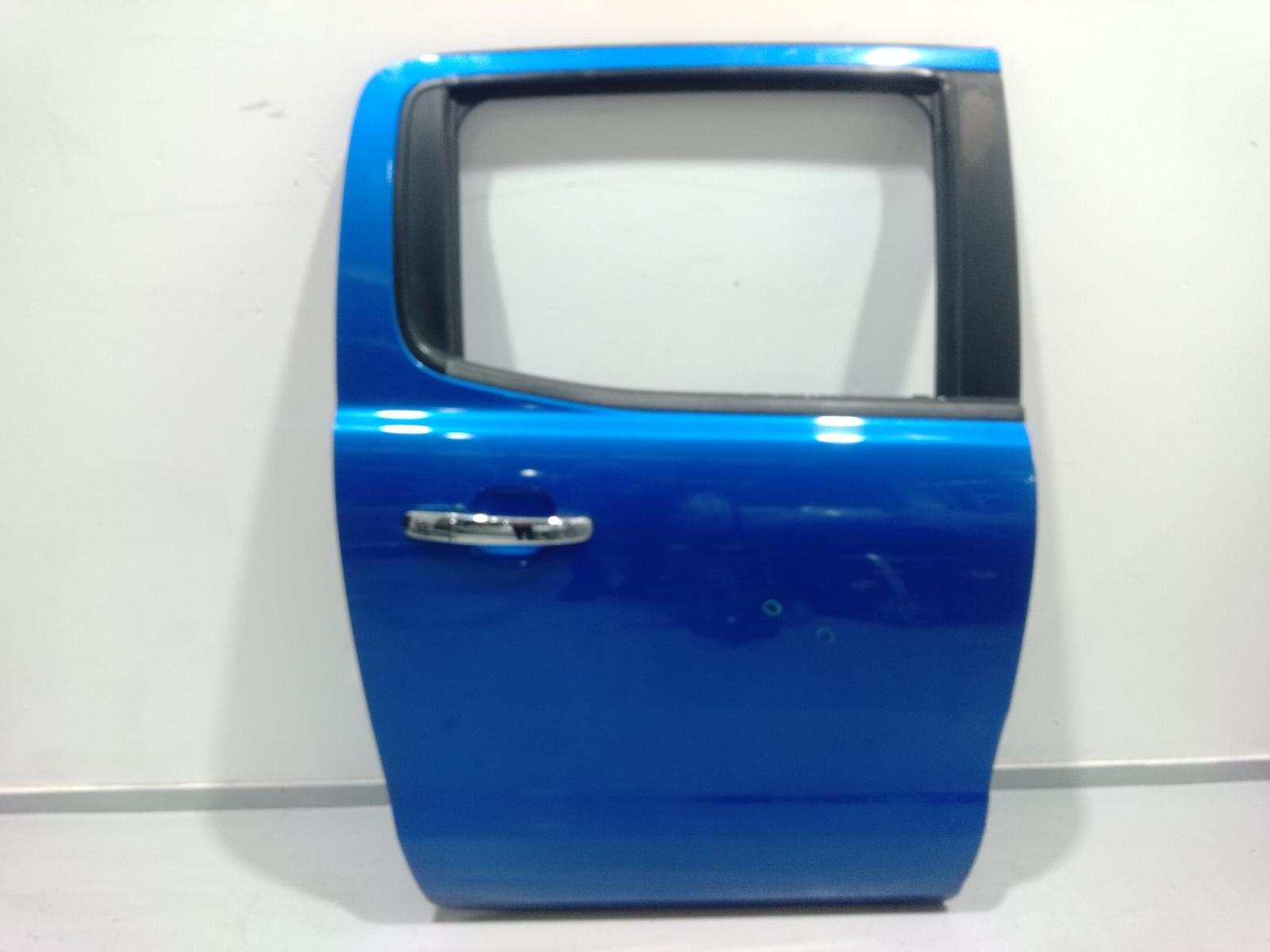 Right_Rear_Door_Sliding