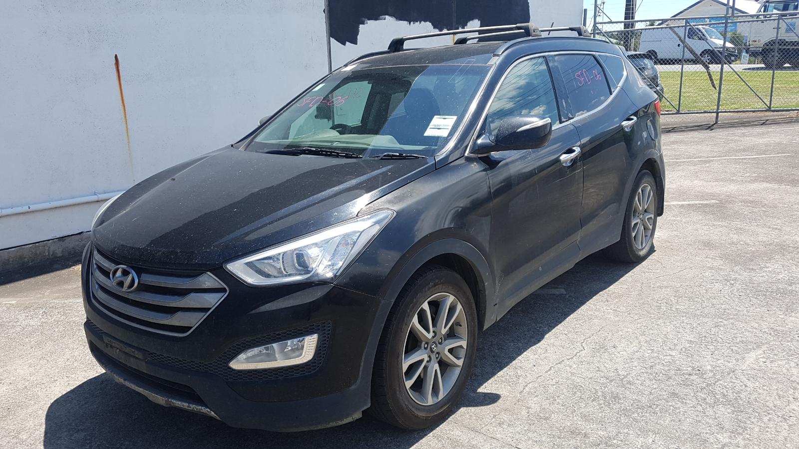 Hyundai Santa Fe - 2013-Present