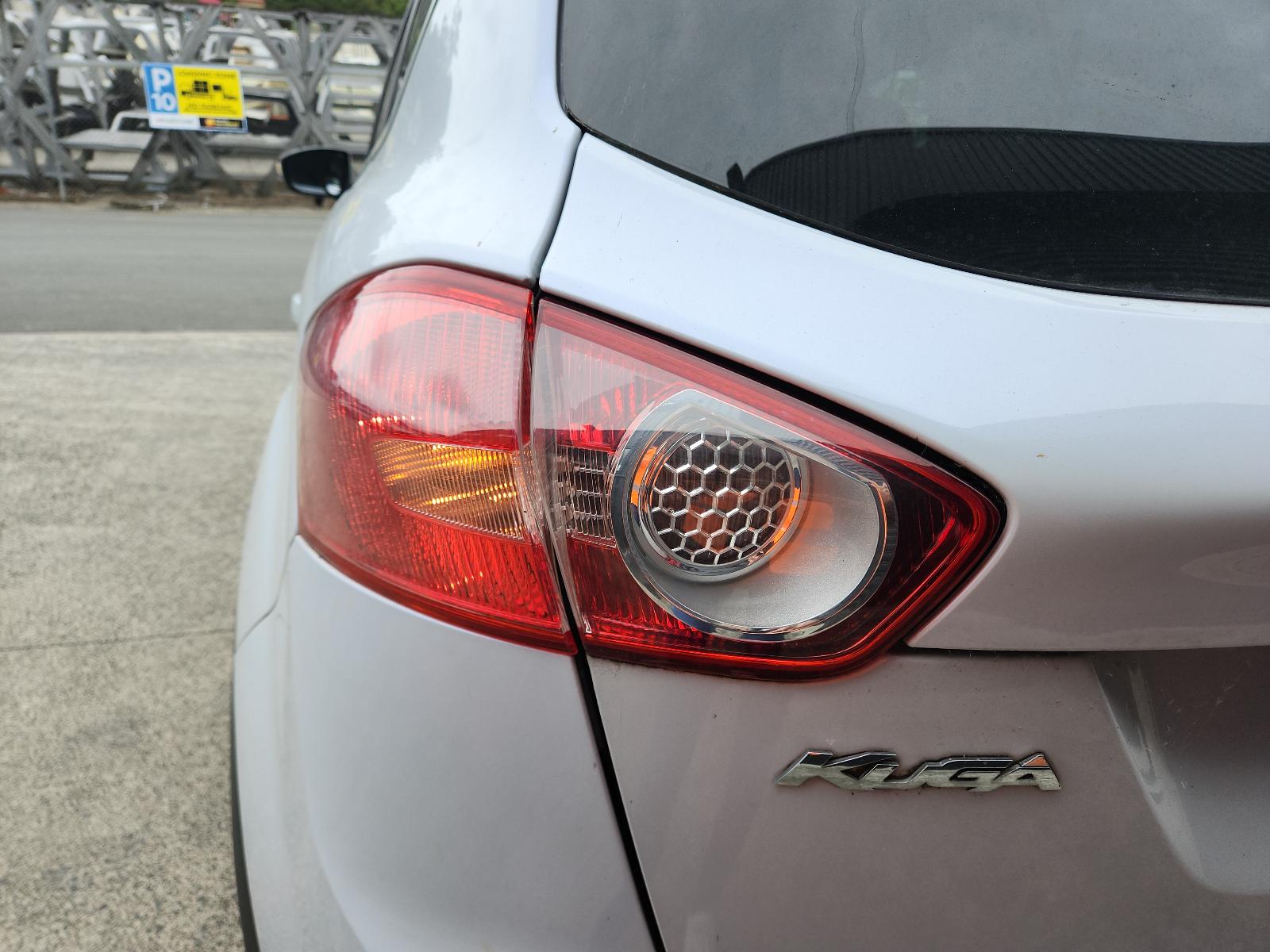 Ford Kuga - TE 2012-2013