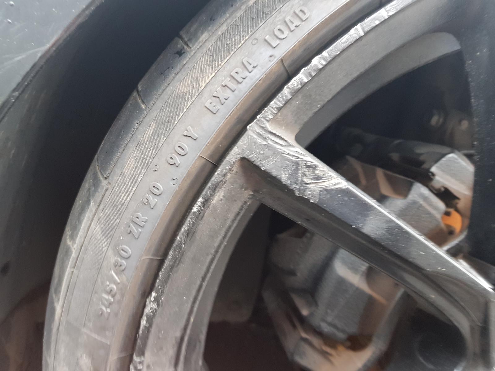 Holden Cruze - 2009-Present