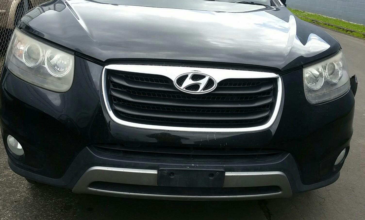 Hyundai Santa Fe - 2006-2012