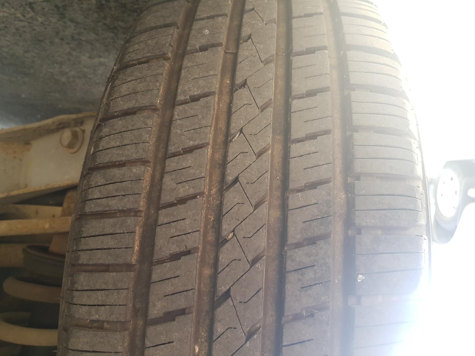 Ford Explorer - UT 2001-2005