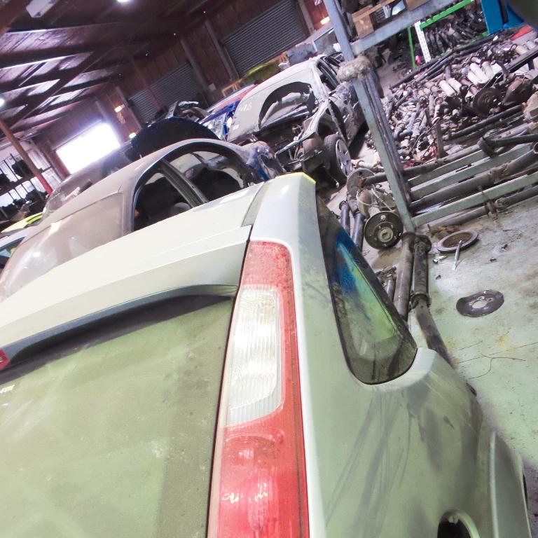 Ford Focus - LS 2005-2007