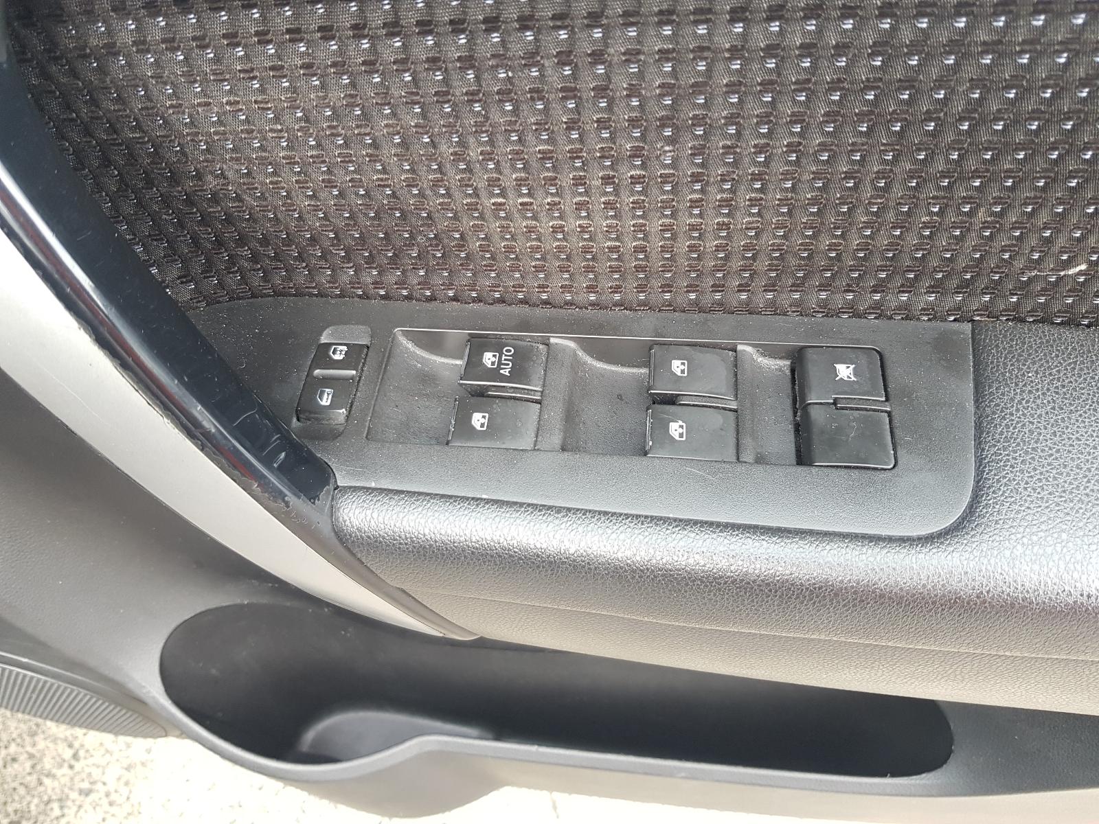 Holden Captiva - Captiva 7 2011-Present