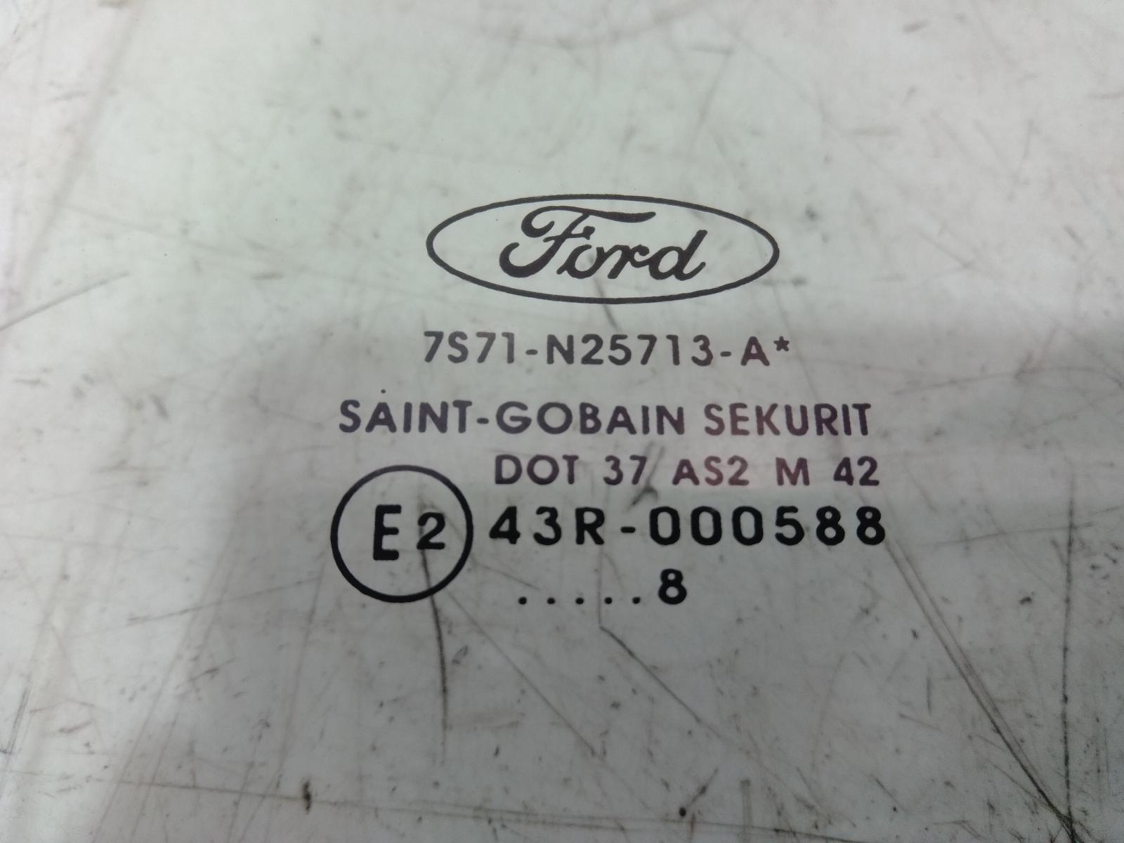 Left_Rear_Door_Window