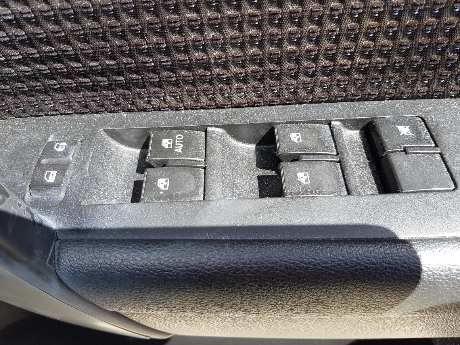 Holden Captiva - Captiva 7 2011-Present