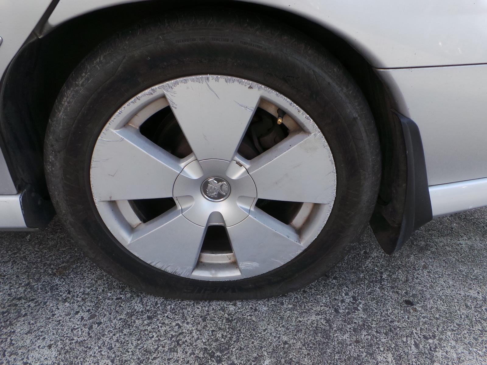 Holden Commodore - VZ 2004-2007