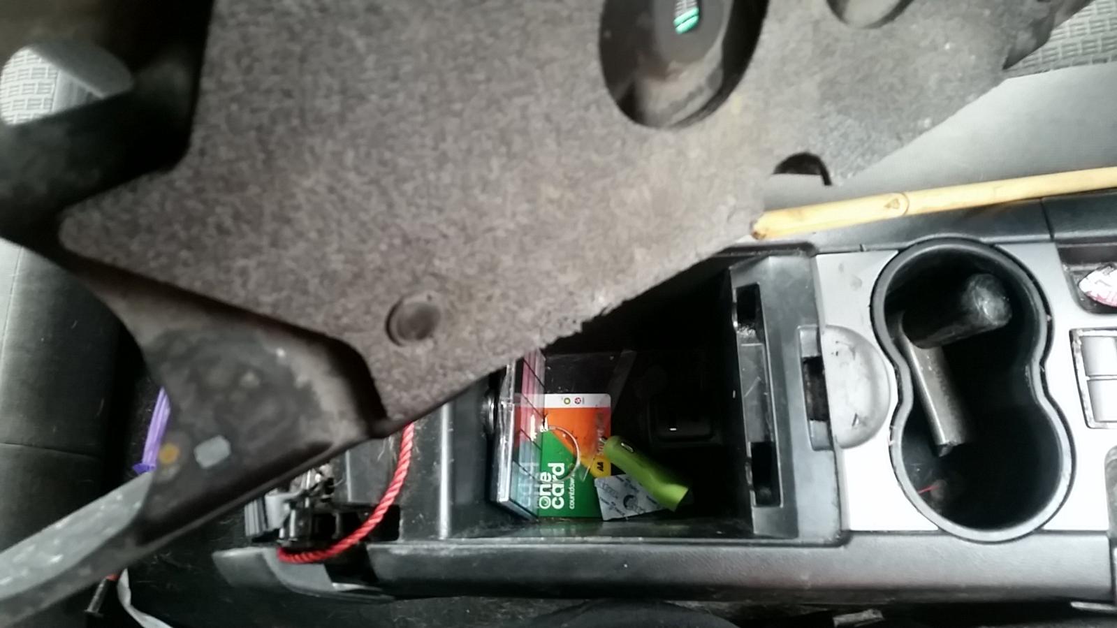 Holden Commodore - VE Omega 06-