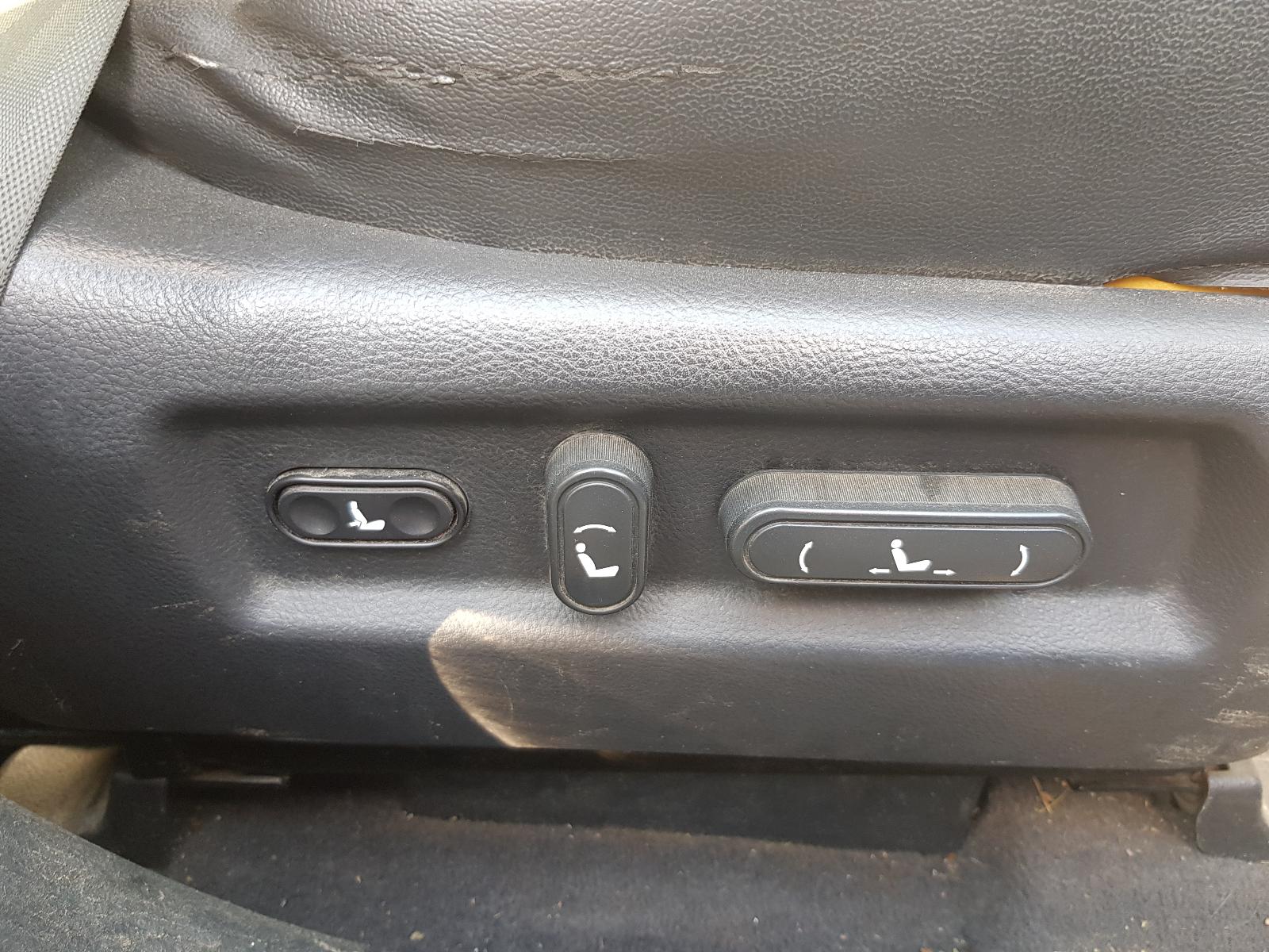 Hyundai Santa Fe - 2006-2012