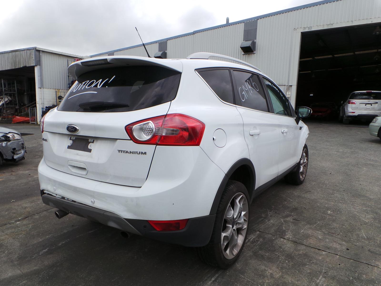 Ford Kuga - TE 2012-2013