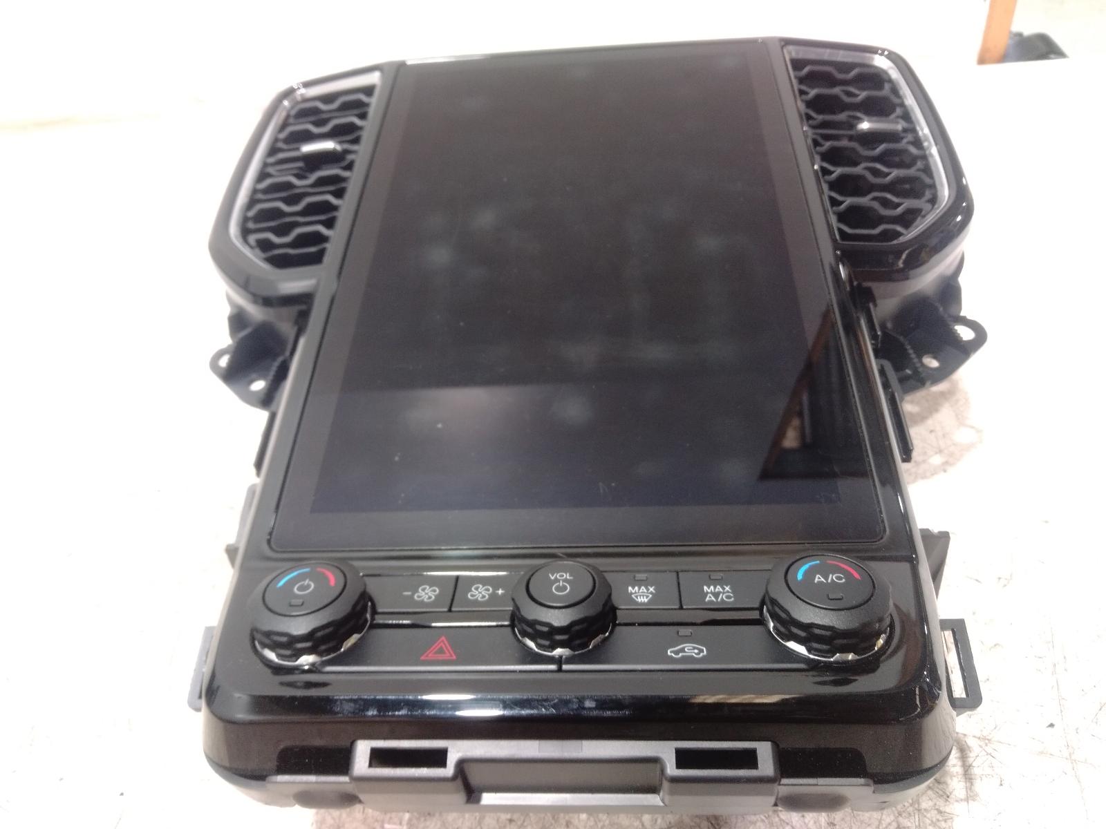 Radio Cd Dvd Sat Tv