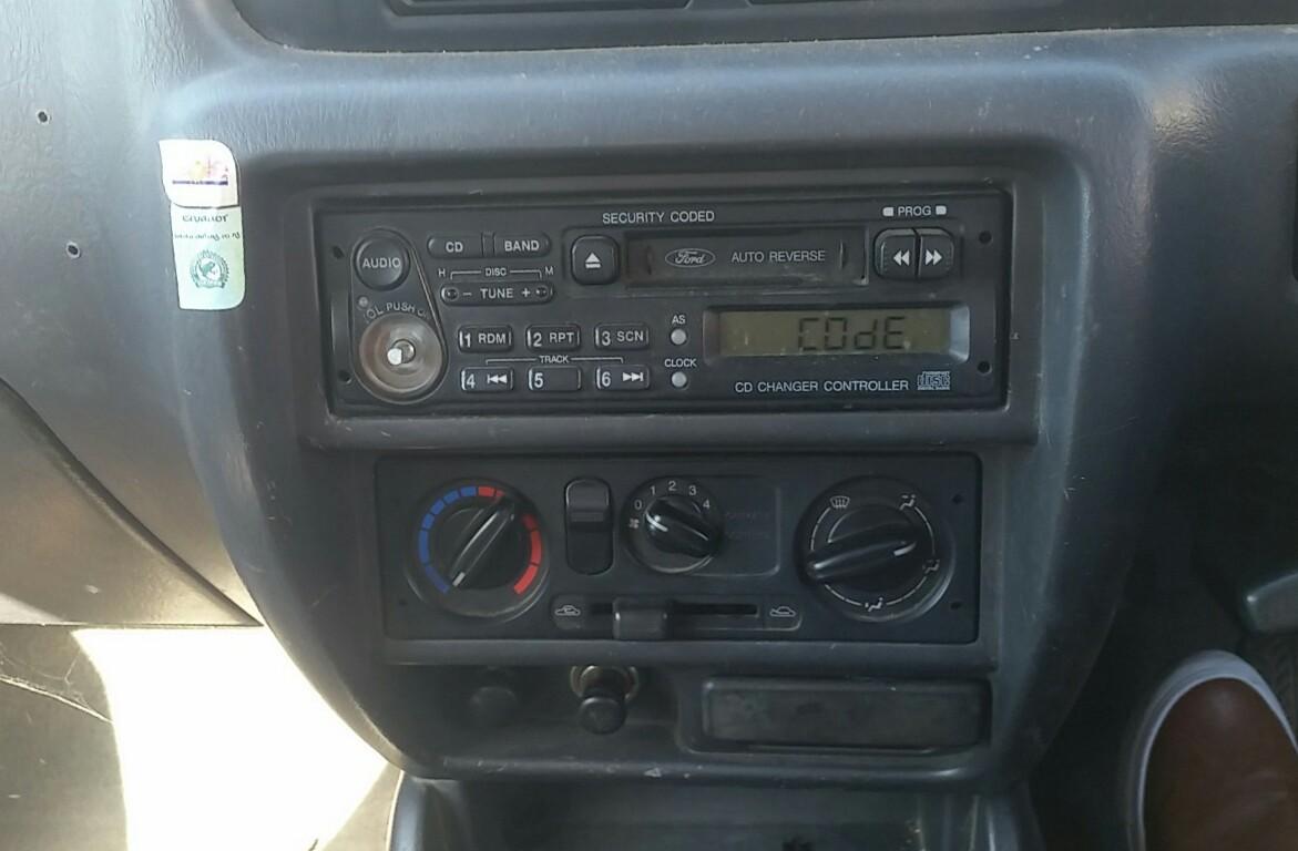 Ford Courier - 03-05