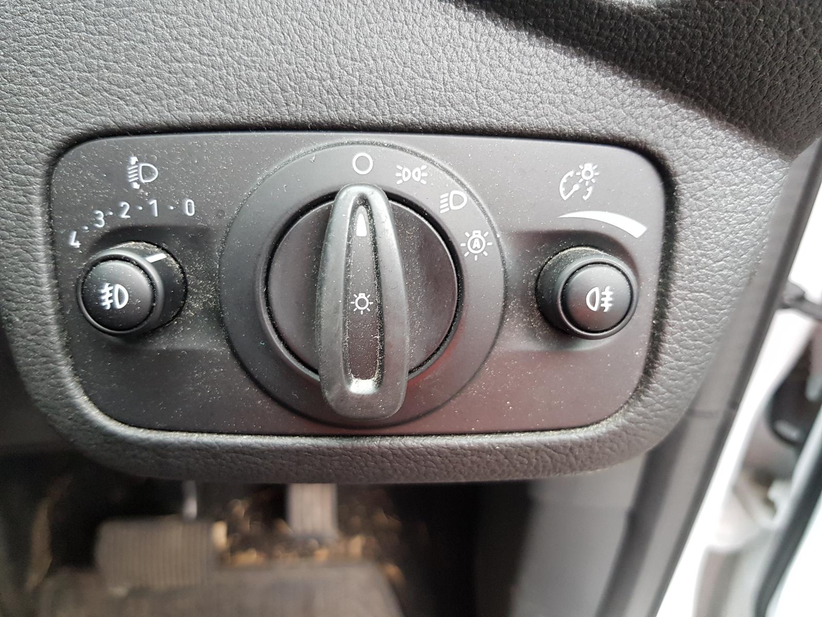 Ford Kuga - TF 2013-Present